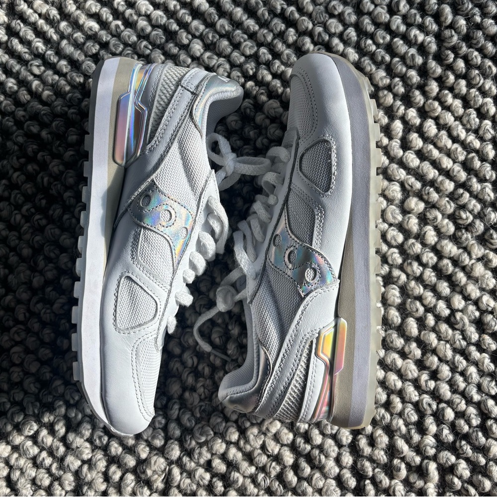 Saucony Women's Shadow White Iridescent Sneakers
